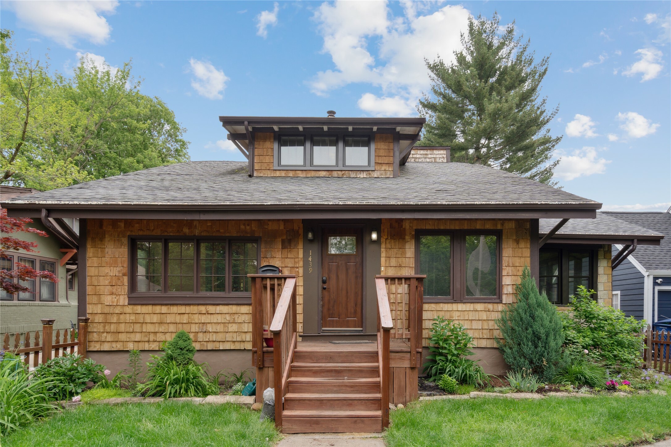 1439 46th Street  Des Moines IA 50311 photo
