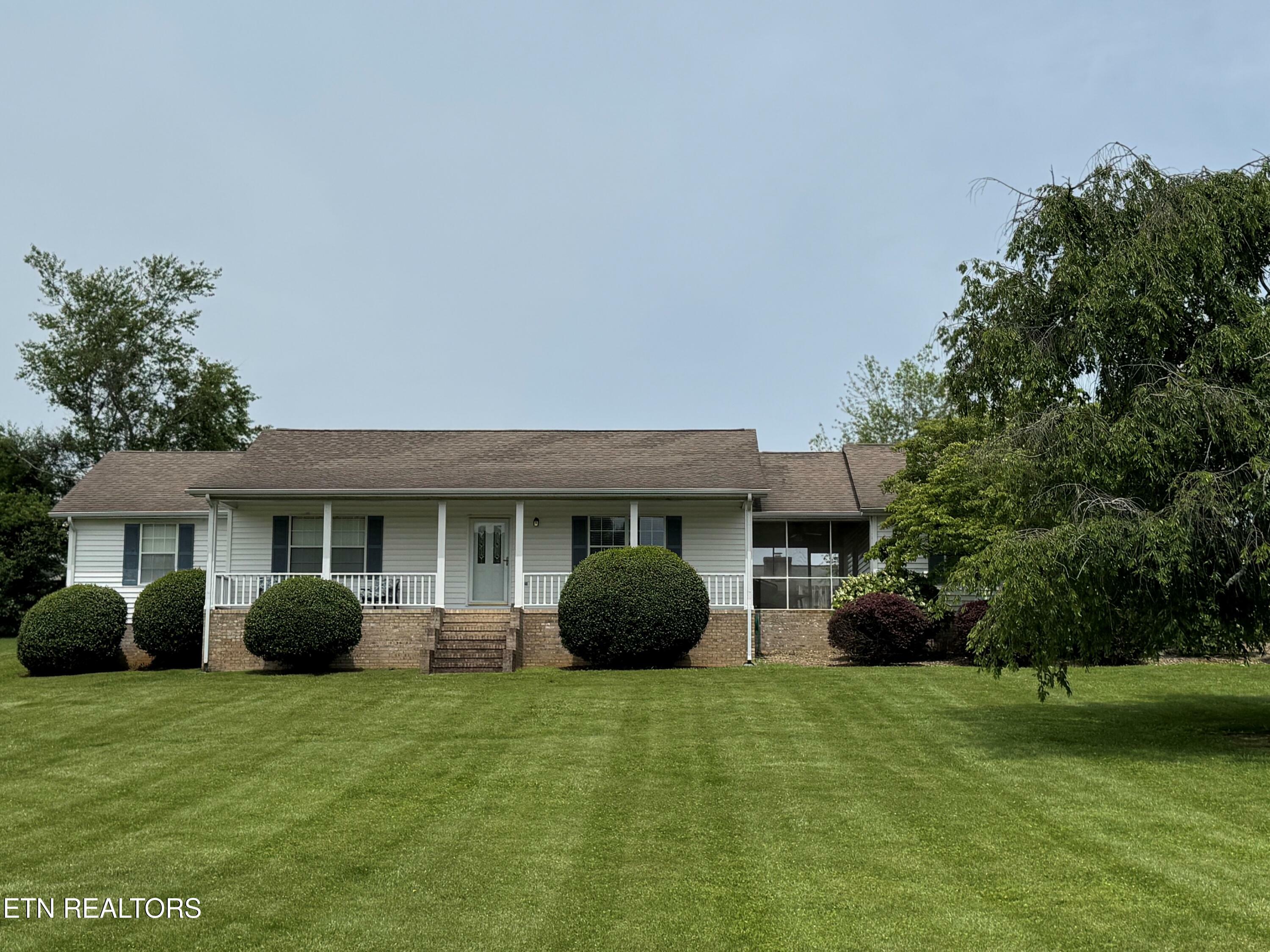 Property Photo: 3119 Old Niles Ferry Rd TN 37803