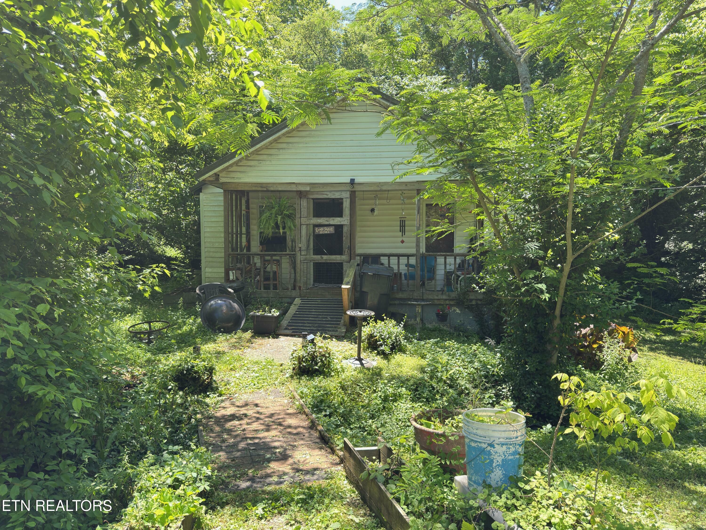 Property Photo: 5500 Magazine Rd TN 37920