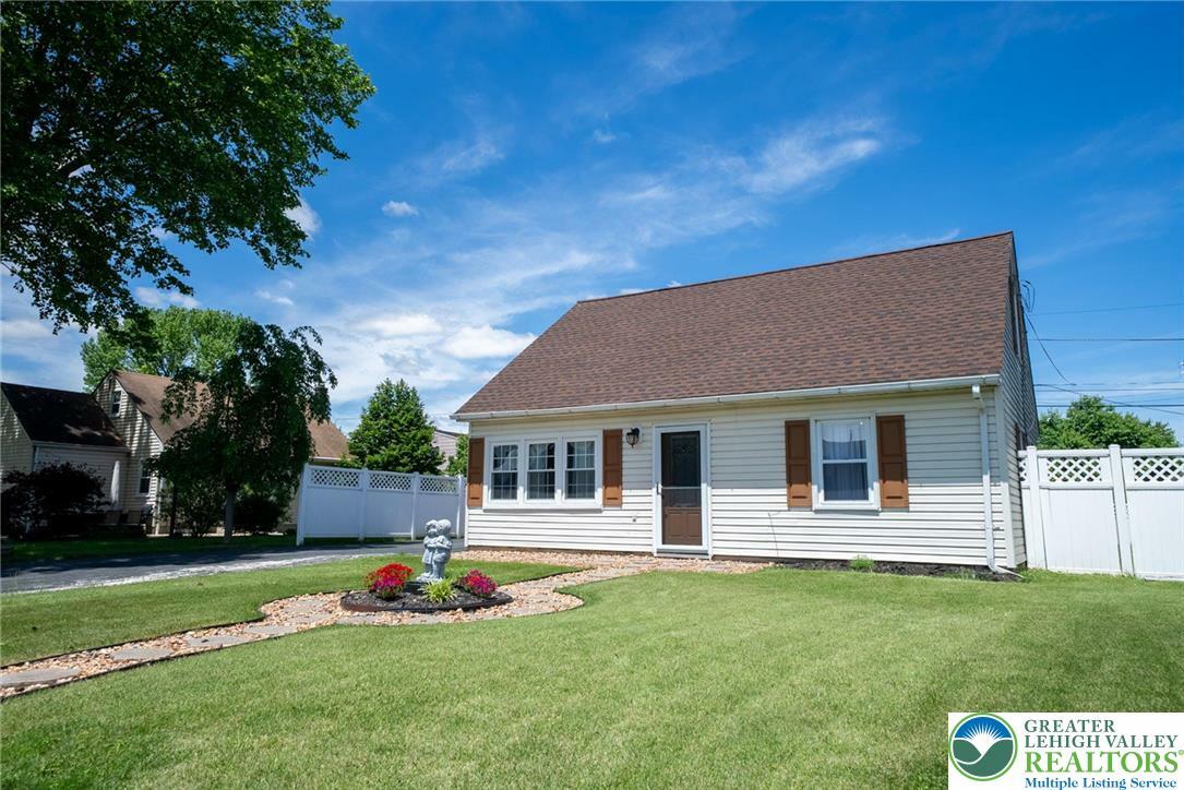 Property Photo: 3079 Eldridge Avenue PA 18045