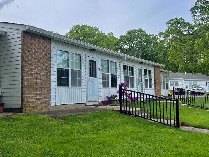 Property Photo: 404B Woodbridge Drive 404B NY 11961