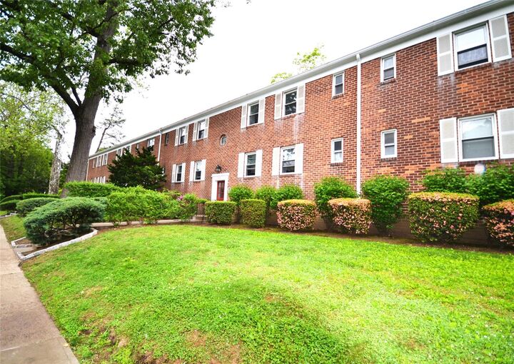2270 Palmer Avenue 5J  New Rochelle NY 10801 photo