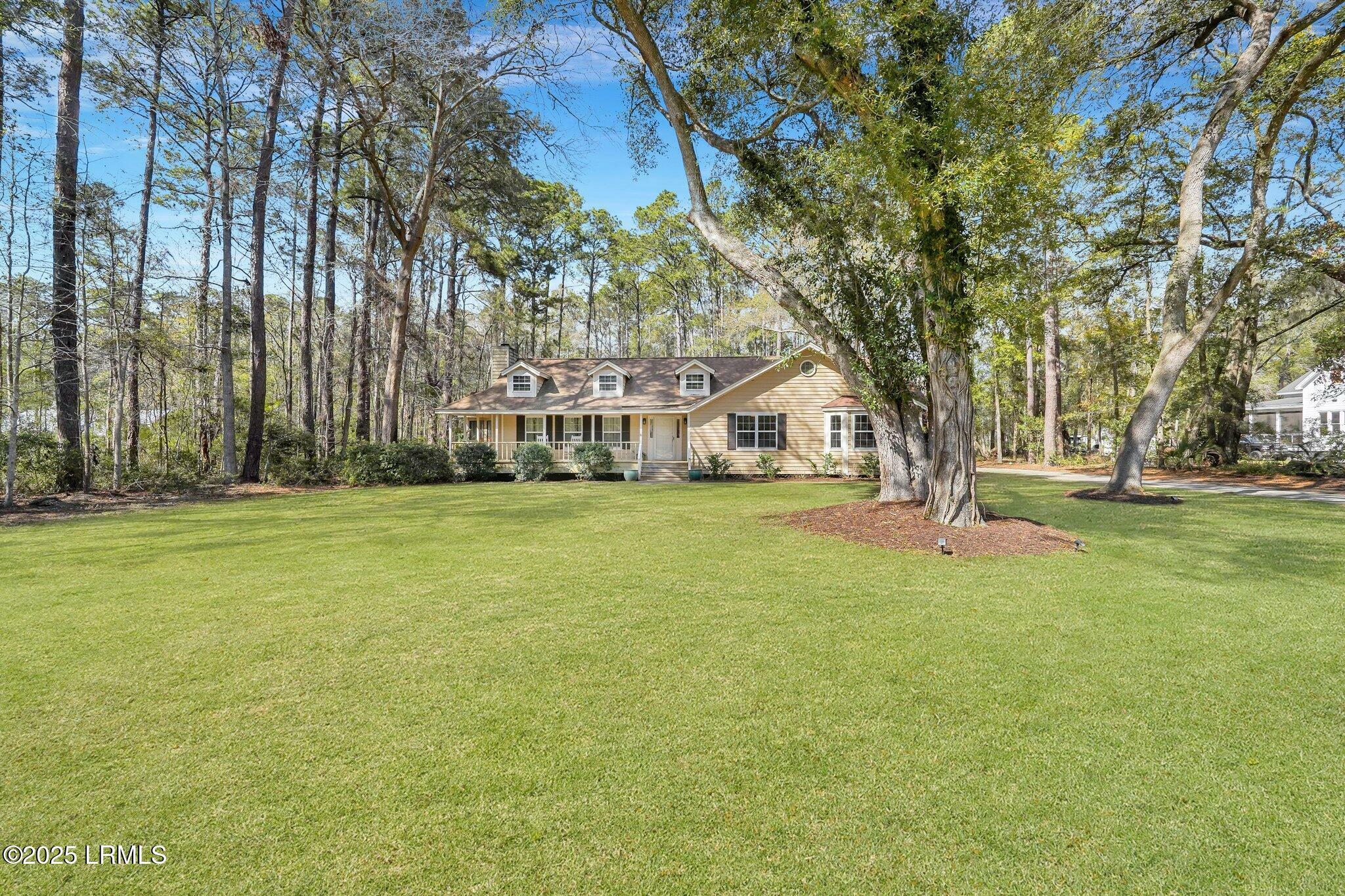 611 Ashdale Drive  Beaufort SC 29907 photo