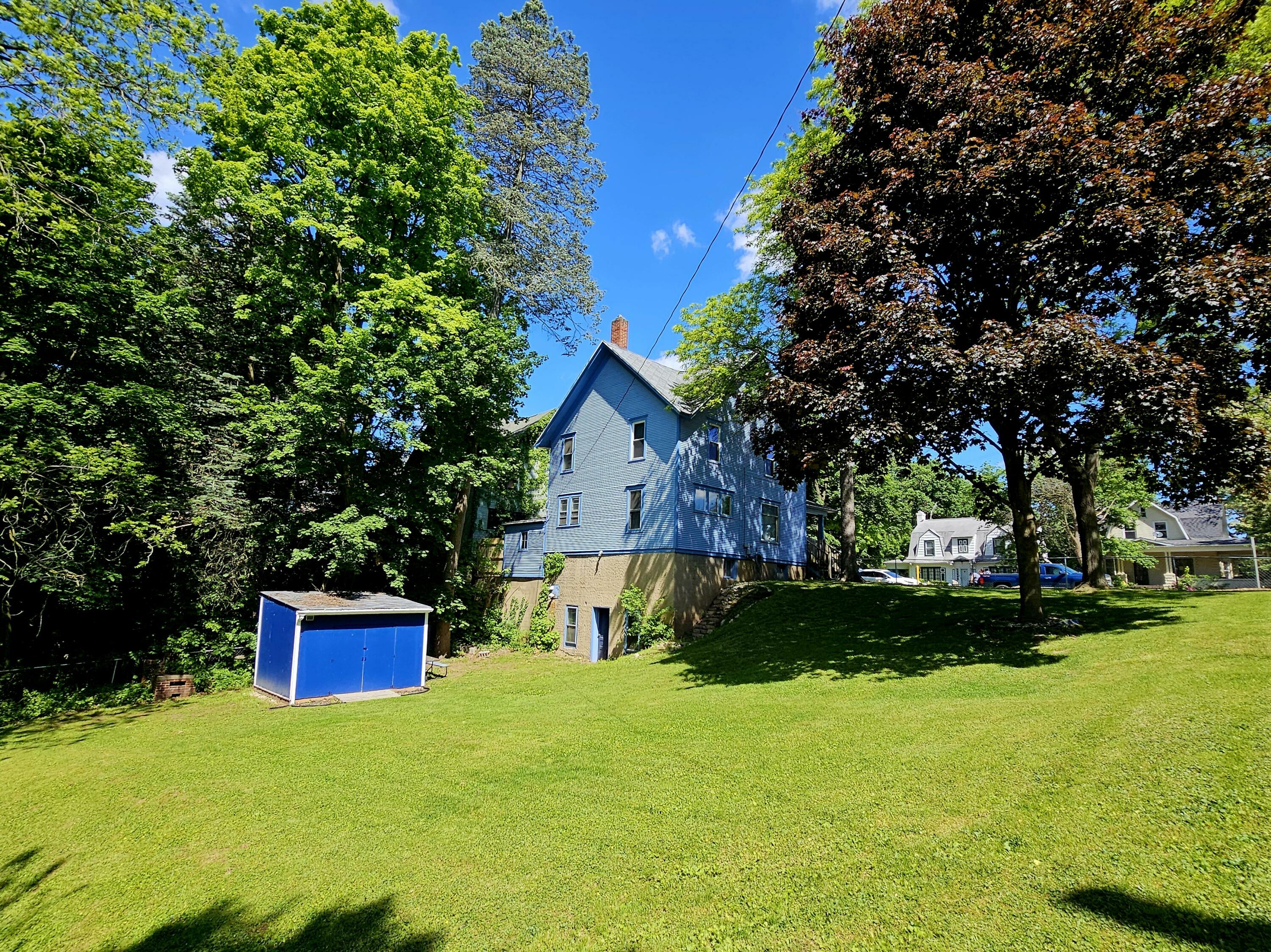 Property Photo: 1114 E Michigan Avenue MI 49224