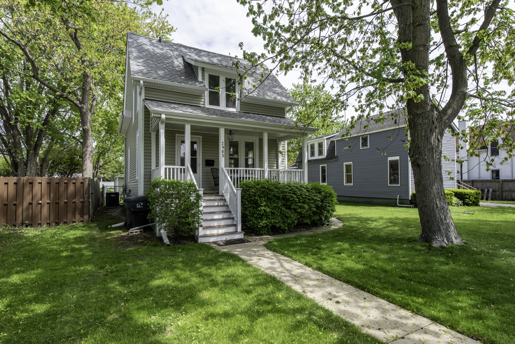 Property Photo: 2903 Ezekiel Avenue IL 60099