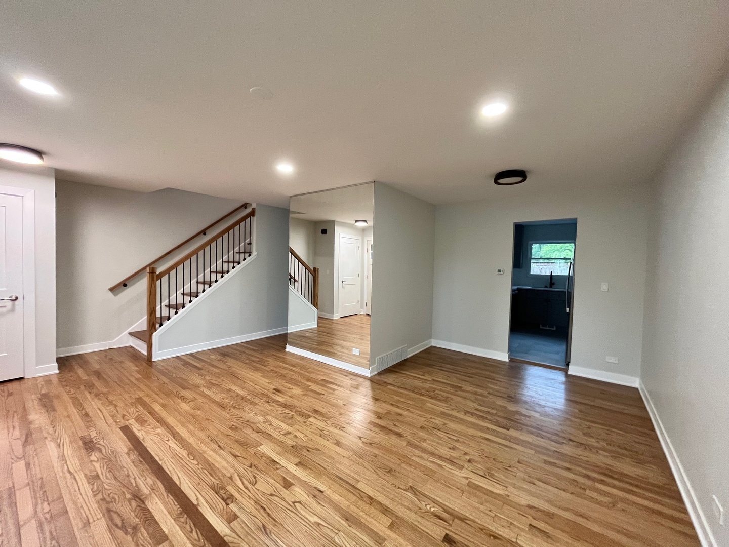 Property Photo: 1770 Henley Street C IL 60025