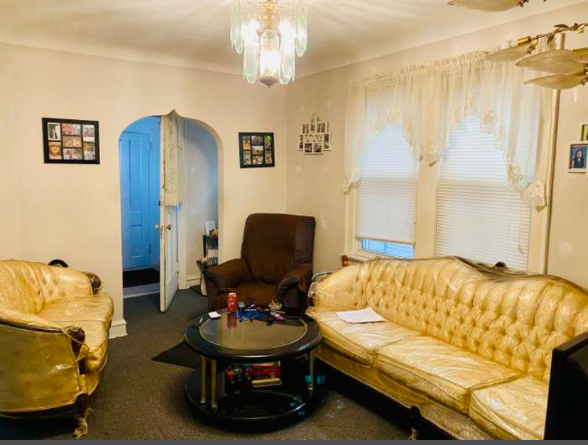 Property Photo: 4803 S Honore Street IL 60609