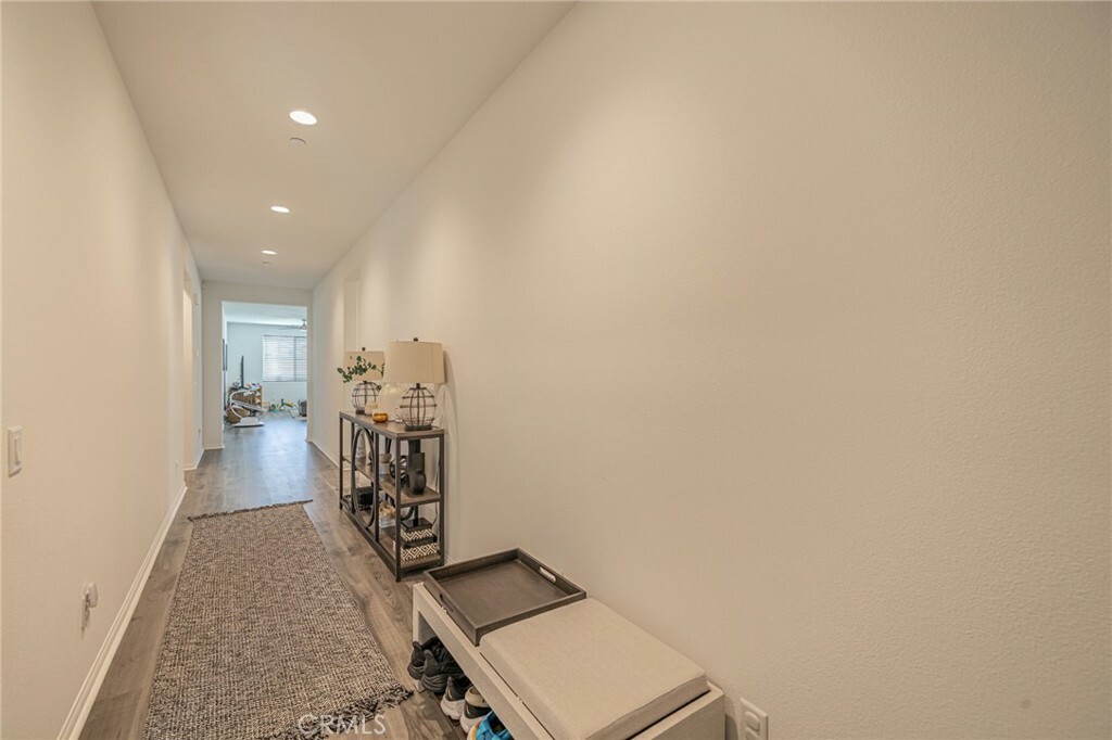 Property Photo: 6118 W Avenue J9 CA 93536