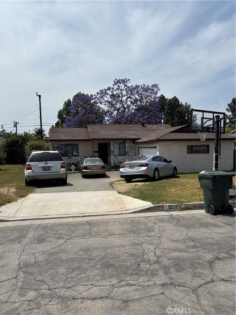 Property Photo:  12311 Moline Drive  CA 90604 