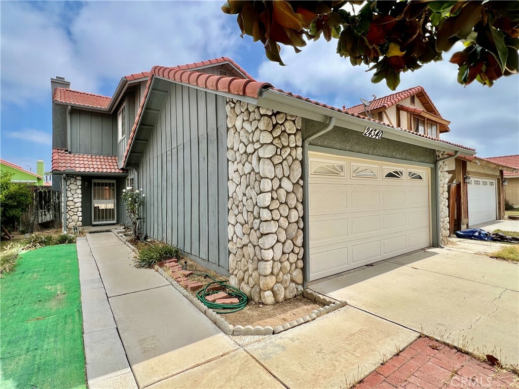 Property Photo: 24340 Fitz Street CA 92551