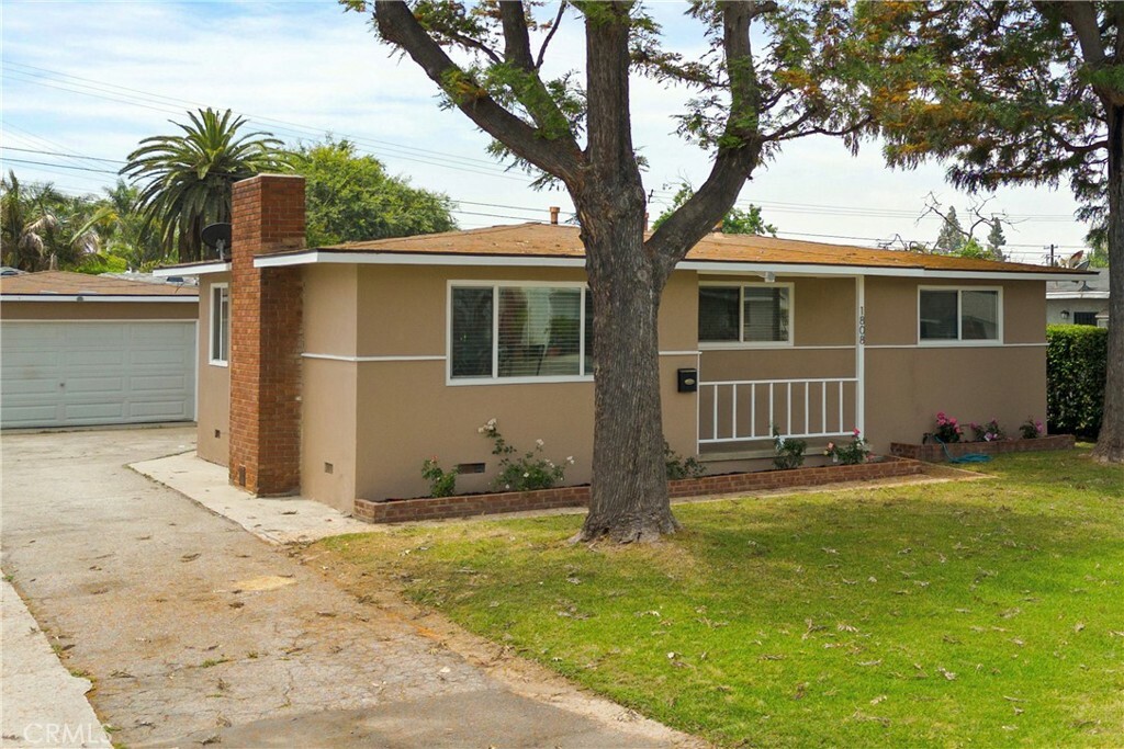 Property Photo:  1808 W Palm Drive  CA 91790 
