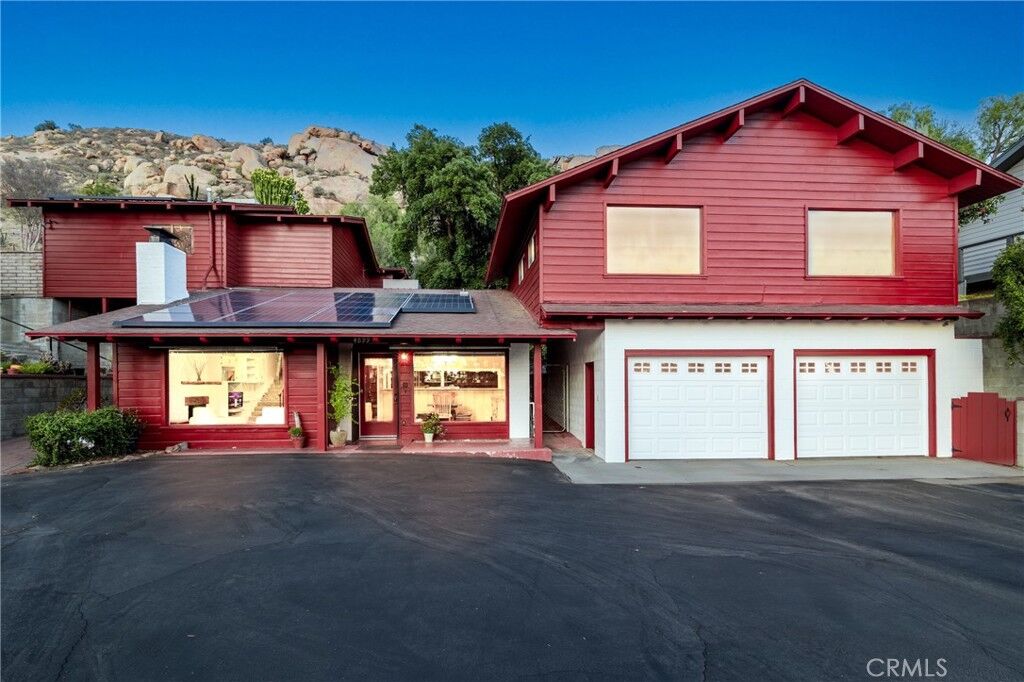 Property Photo:  4899 Glenwood Drive  CA 92501 