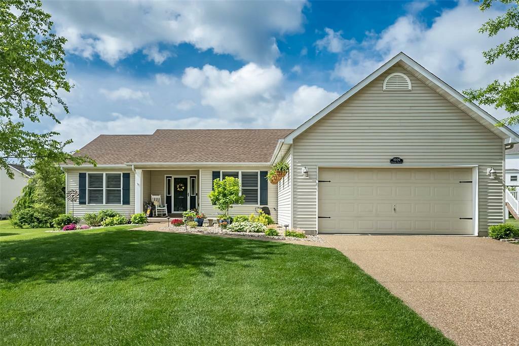 Property Photo: 1606 Fairway Valley Drive MO 63385