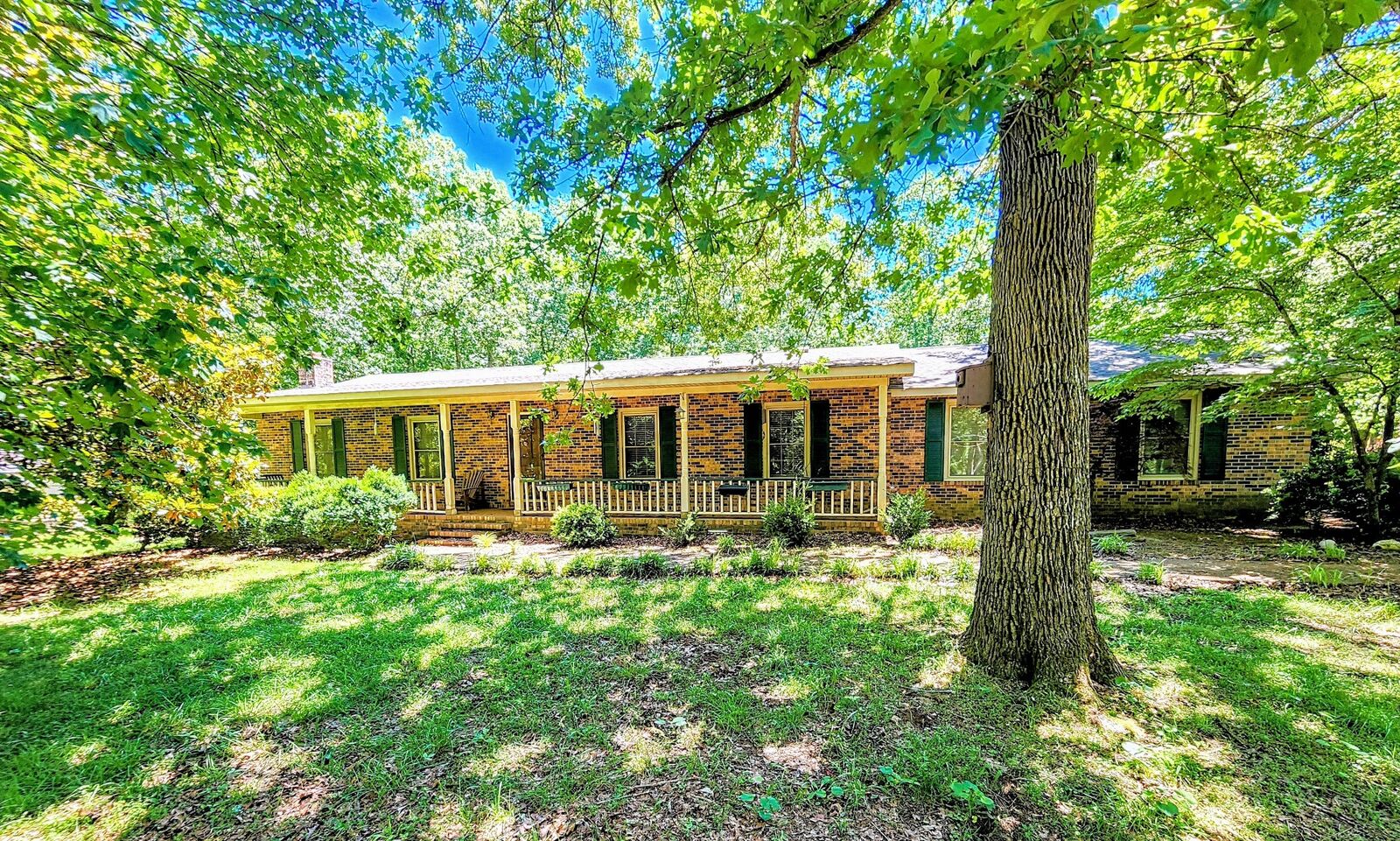 Property Photo:  142 Dry Creek Ln  TN 37398 