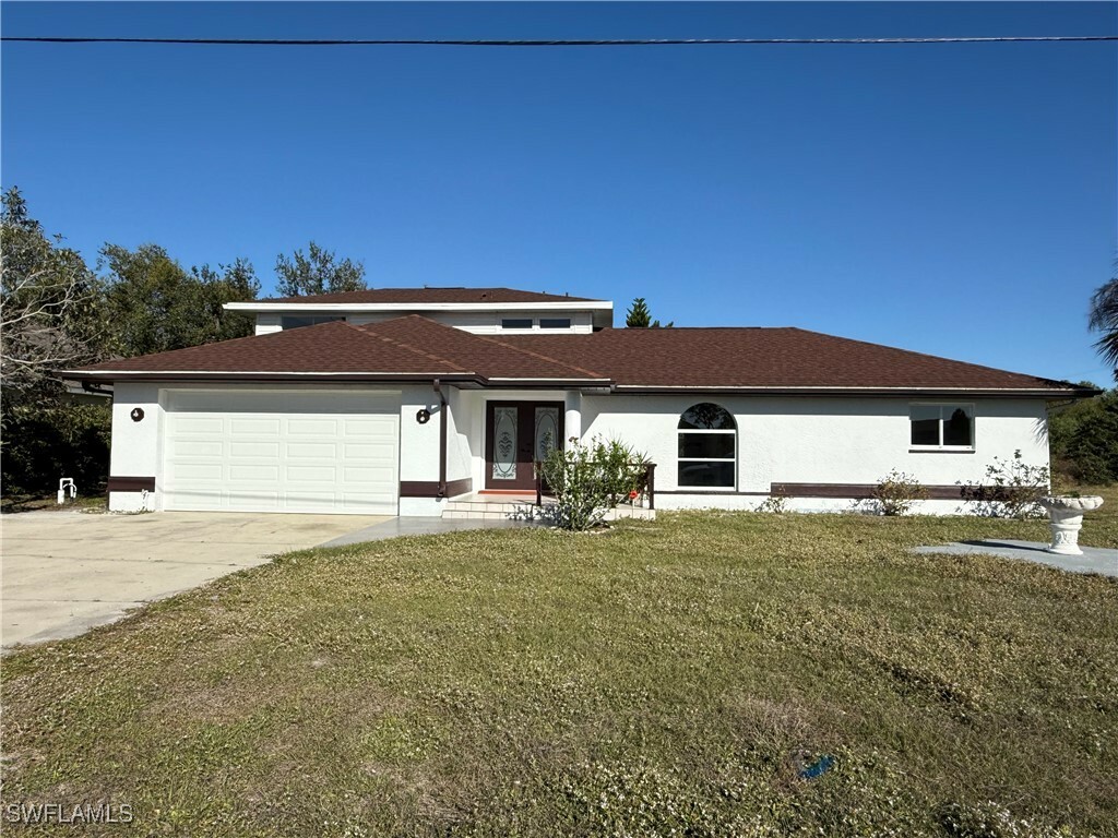 Property Photo: 1438 Navigator Road FL 33983