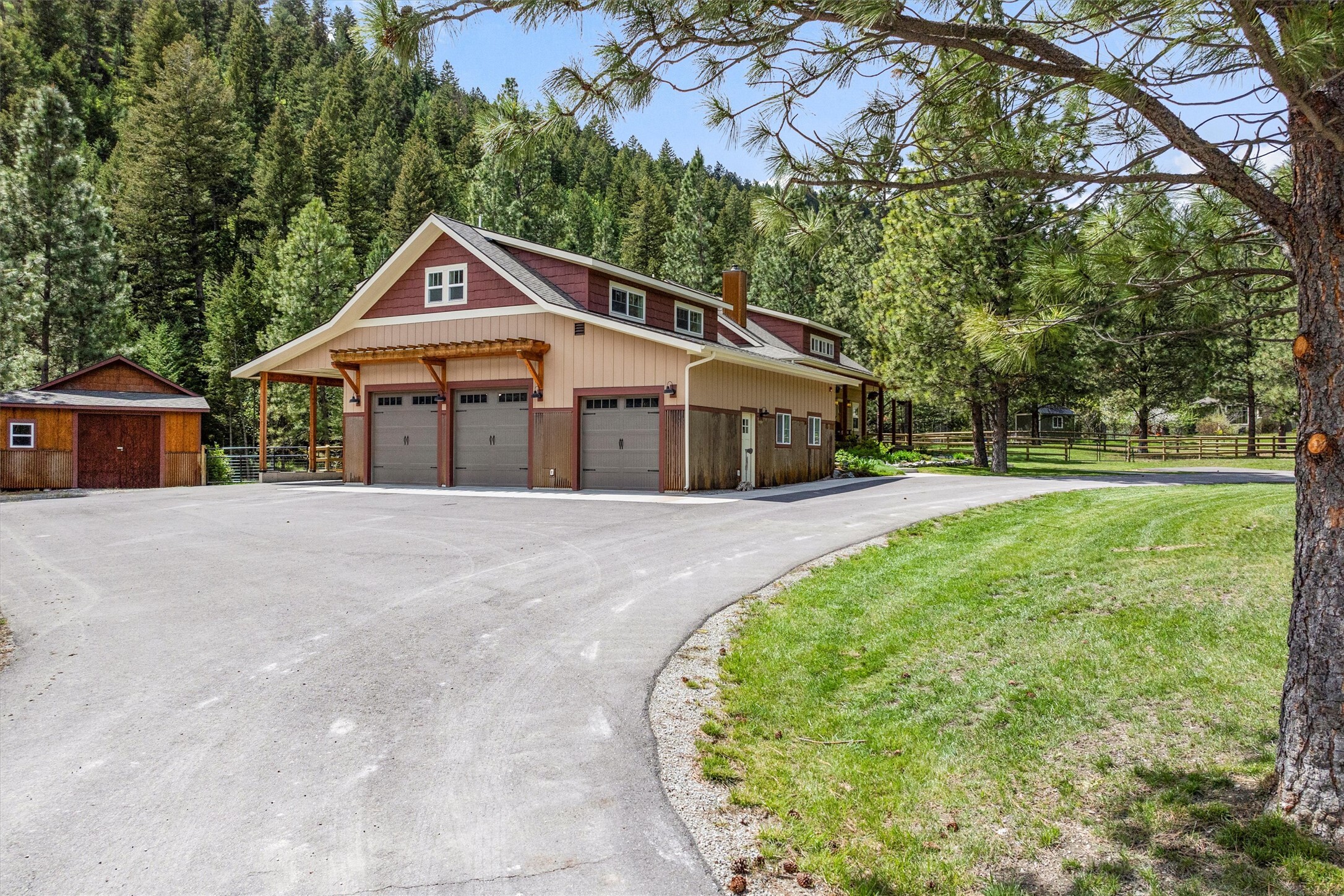 Property Photo: 11501 Sleeman Creek Road MT 59847
