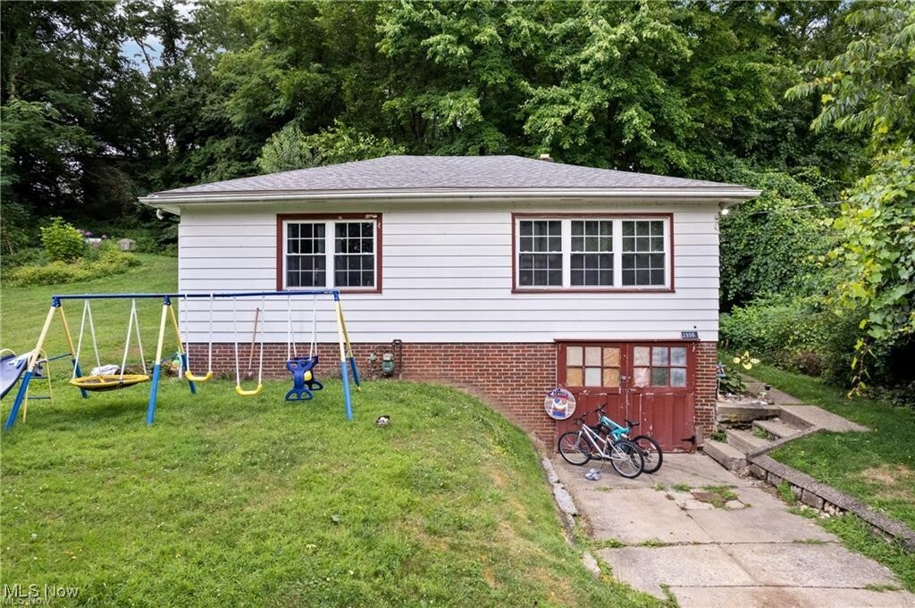 Property Photo: 3000 And 2996 Kemble Avenue OH 44319
