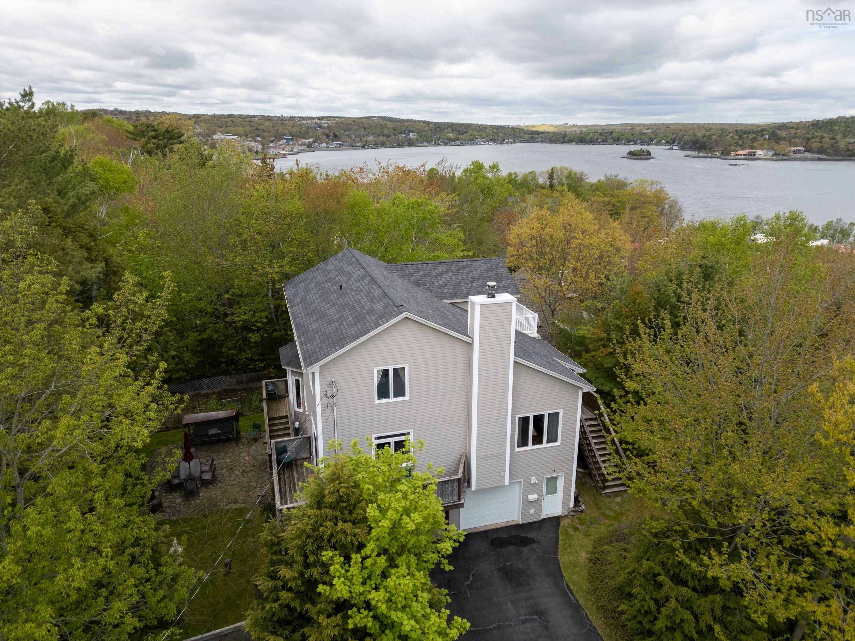 Photo de la propriété: 11 Millview Avenue NS B4A 1G8