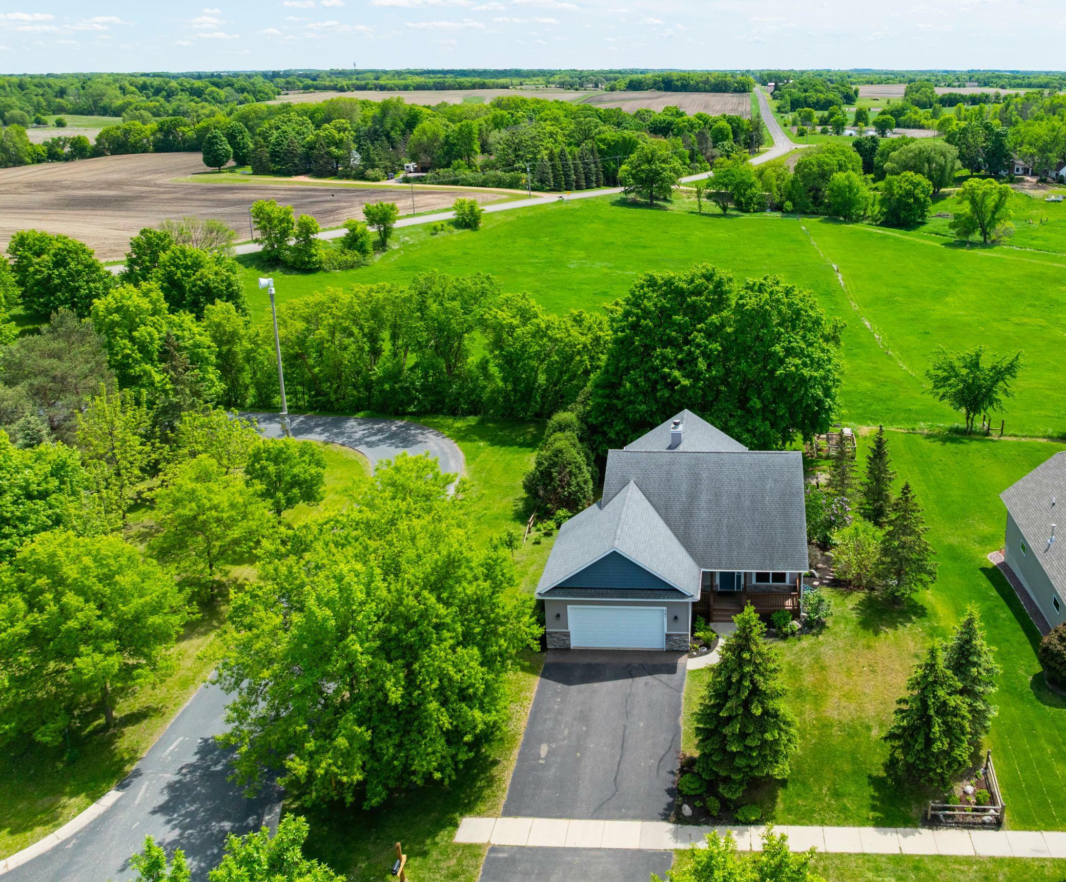 Property Photo: 721 Quail Parkway MN 55388