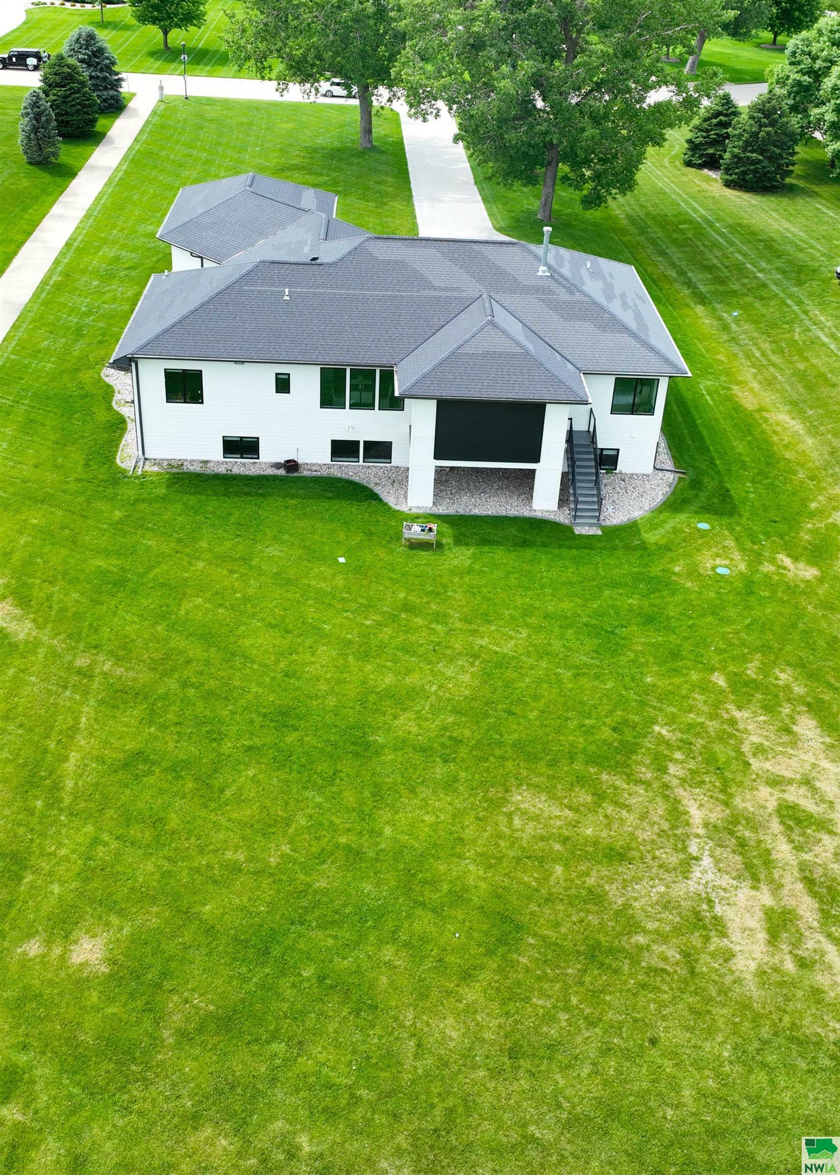 920 Wynstone Drive  Jefferson SD 57038 photo