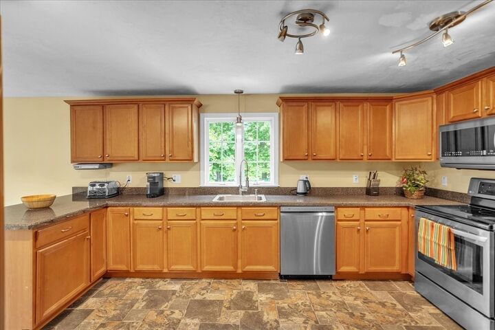 Property Photo: 15 Sequoia Lane MA 01569