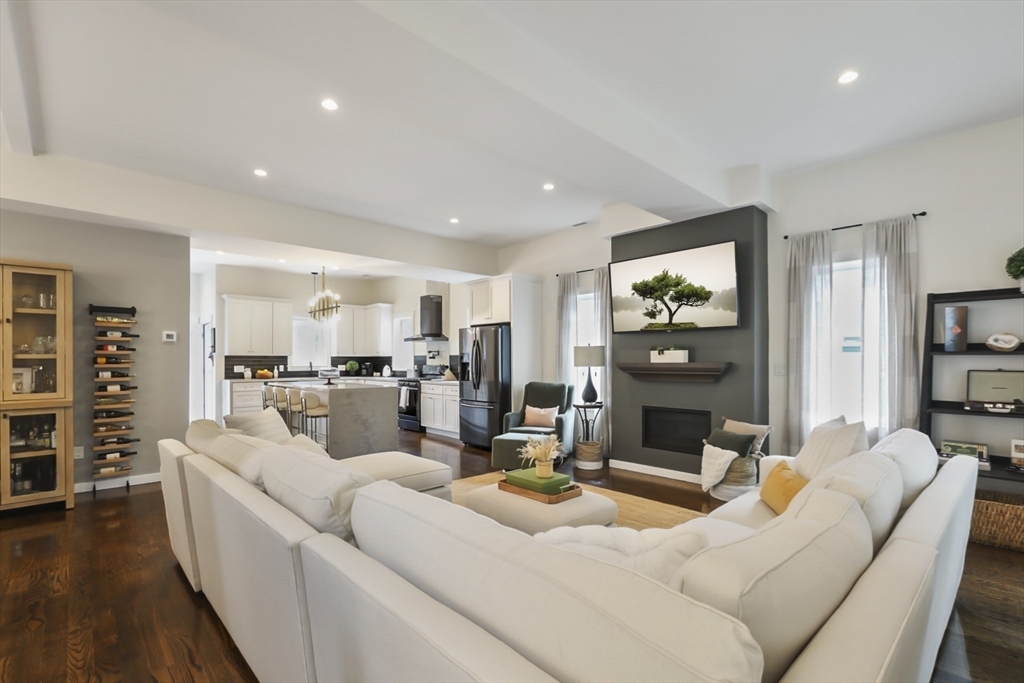 Property Photo: 10 Wakefield Ave A MA 01880