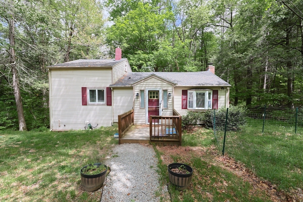 Property Photo: 47 Leno Rd MA 01521