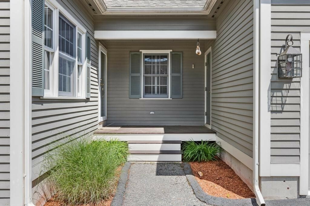 Property Photo: 6 Leaning Elm Drive 6 MA 01867
