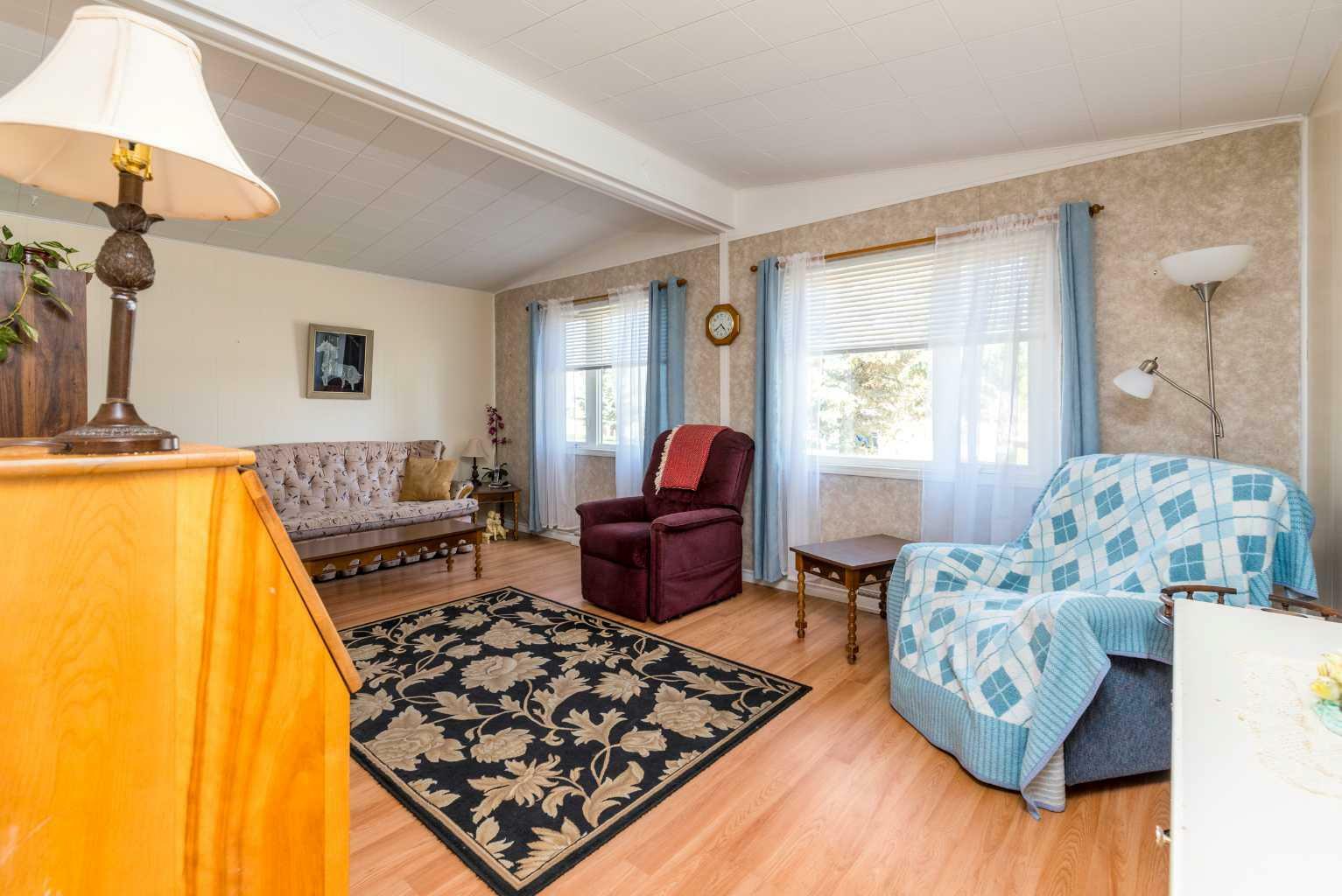 Property Photo: 5308 57 Street 28 AB T9V 2A3