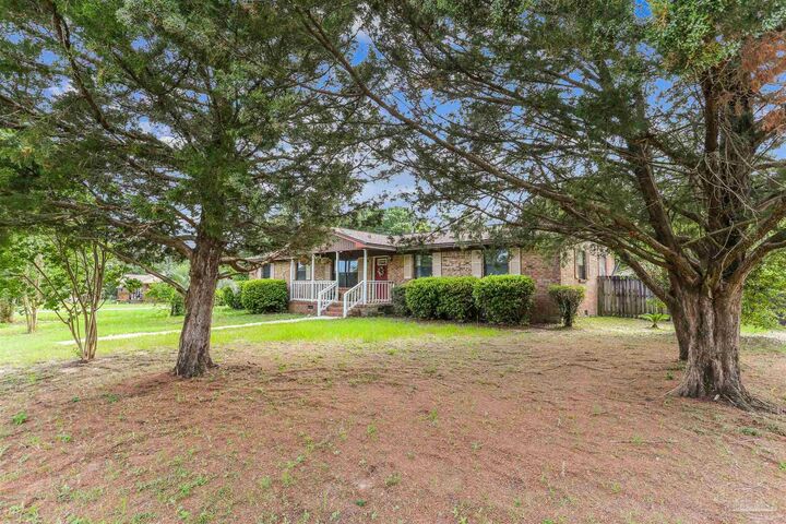 Property Photo:  3001 Christine St  FL 32526 