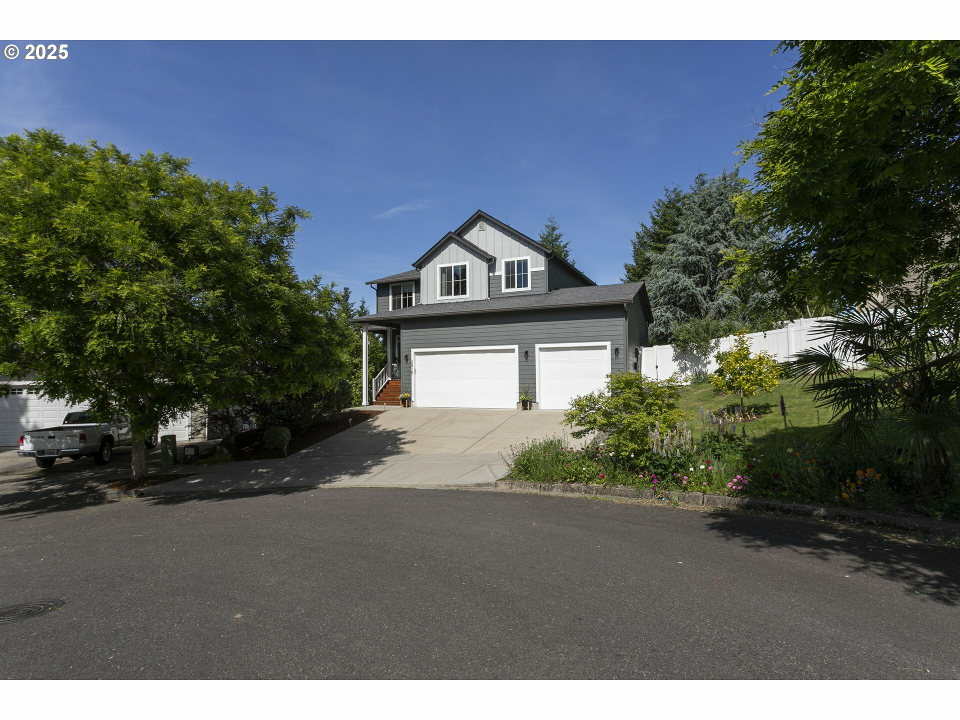 Property Photo:  2415 NE 125th Ave  WA 98684 