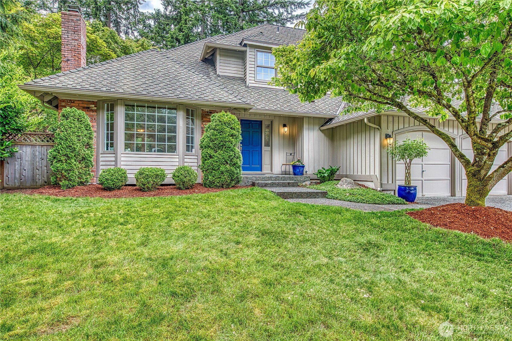 Property Photo:  22233 NE 23rd Street  WA 98074 
