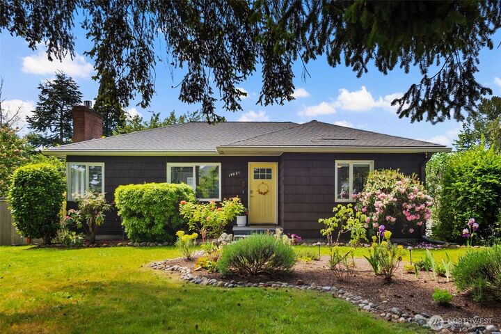 19027  37th Avenue S  Seatac WA 98188 photo