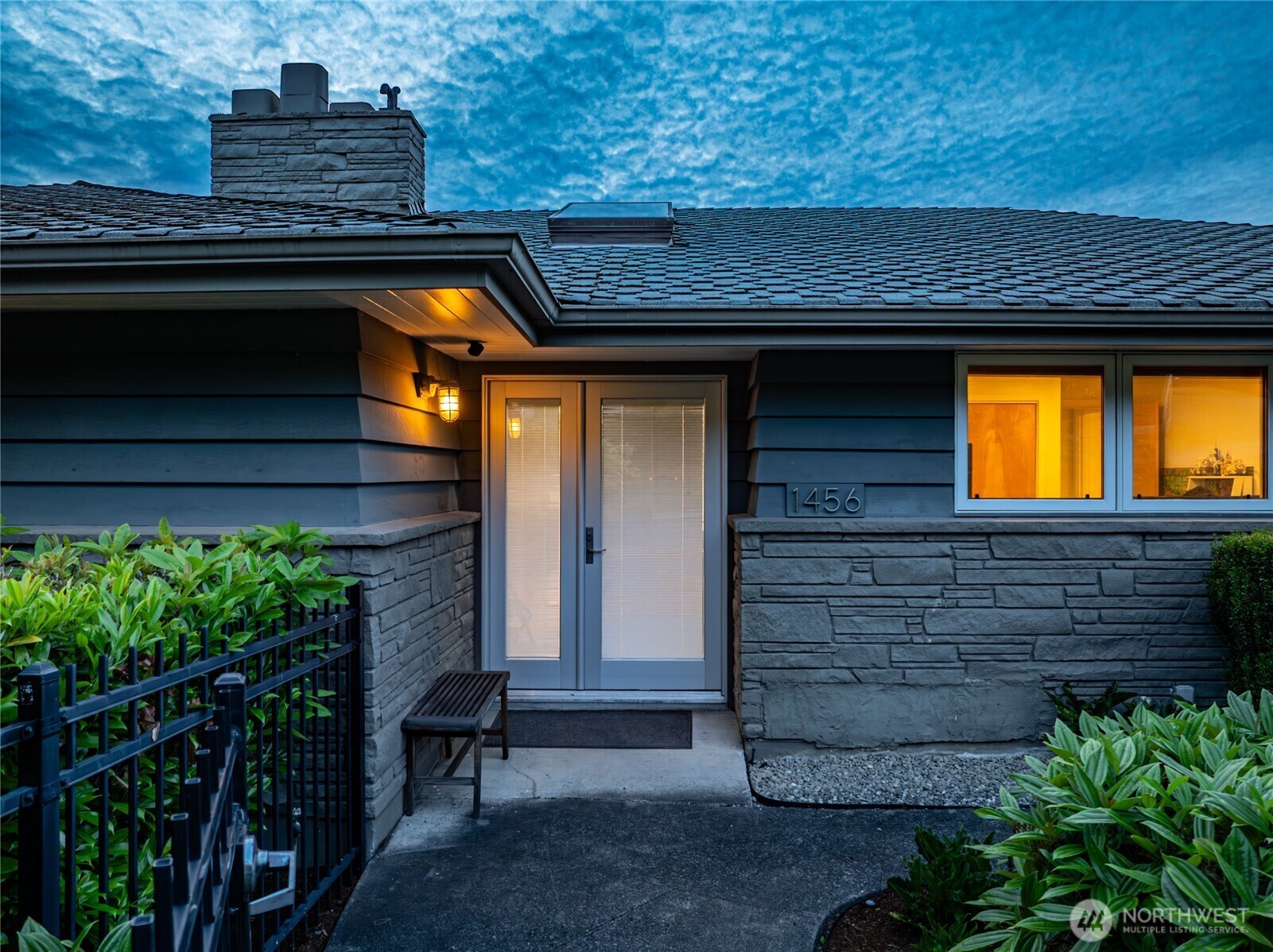 Property Photo: 1456 NW Springdale Place WA 98177