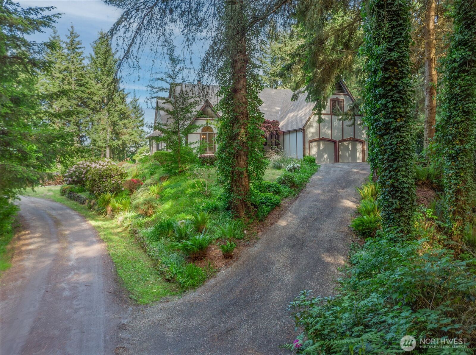 Property Photo:  160  Bywater Way  WA 98365 