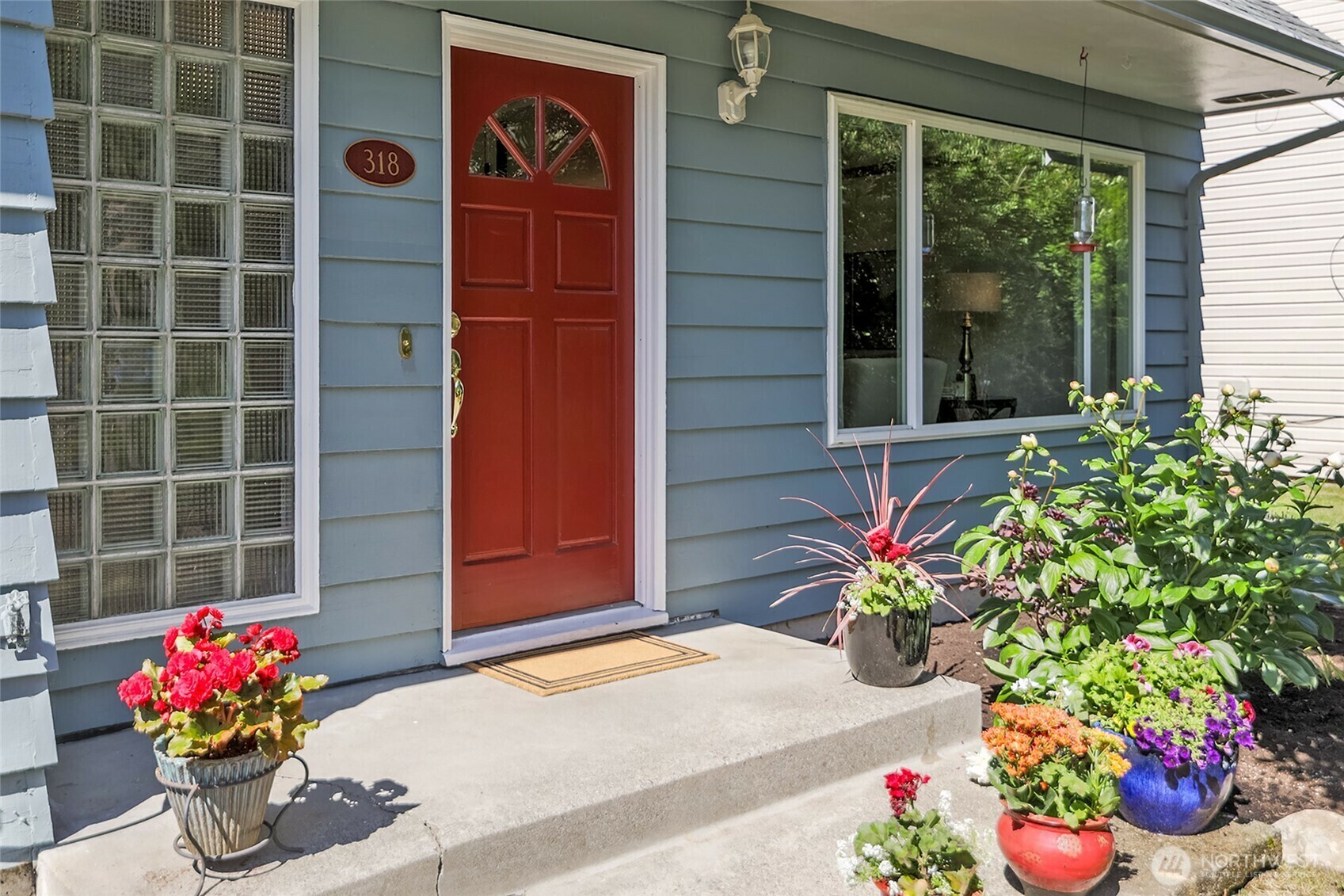 Property Photo:  318 NW 177 Street  WA 98177 