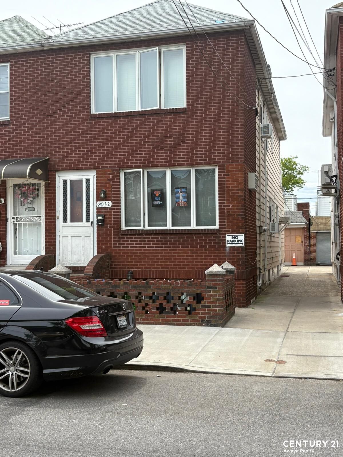 Property Photo:  2032 W 4th Street  NY 11223 