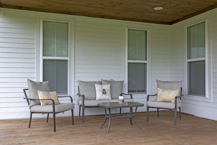 Property Photo: 437 W Jackson Avenue TN 37381
