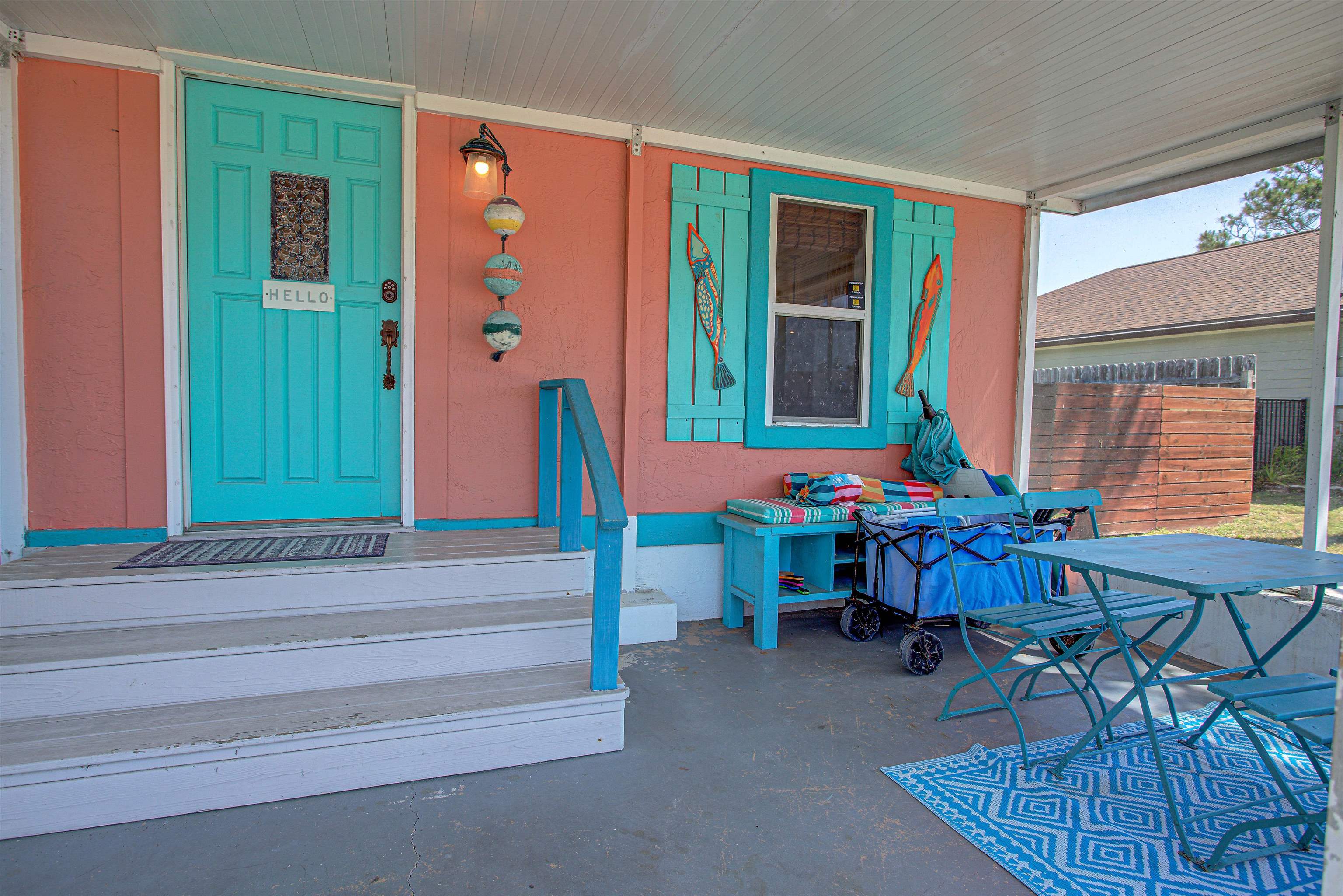 Property Photo: 216 Majorca Road FL 32080