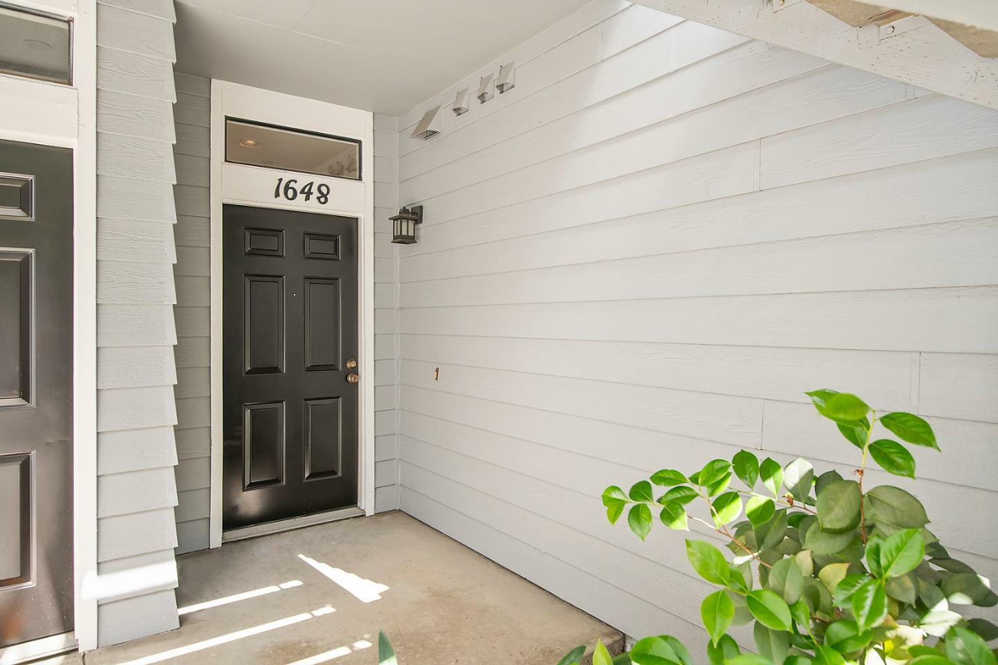 Property Photo:  1648 Parkview Green Circle  CA 95131 