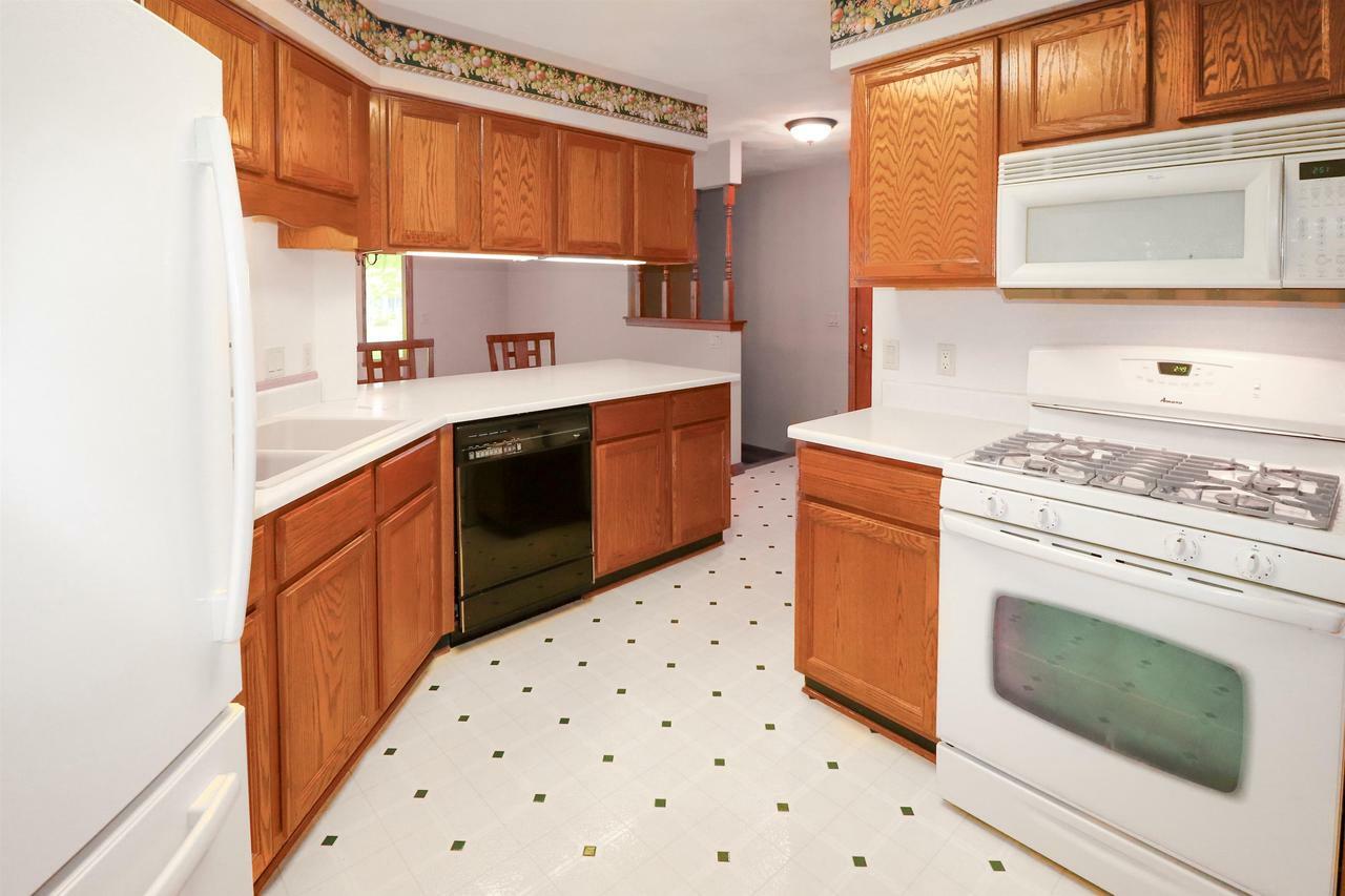 Property Photo: 705 Nantucket Drive WI 53545