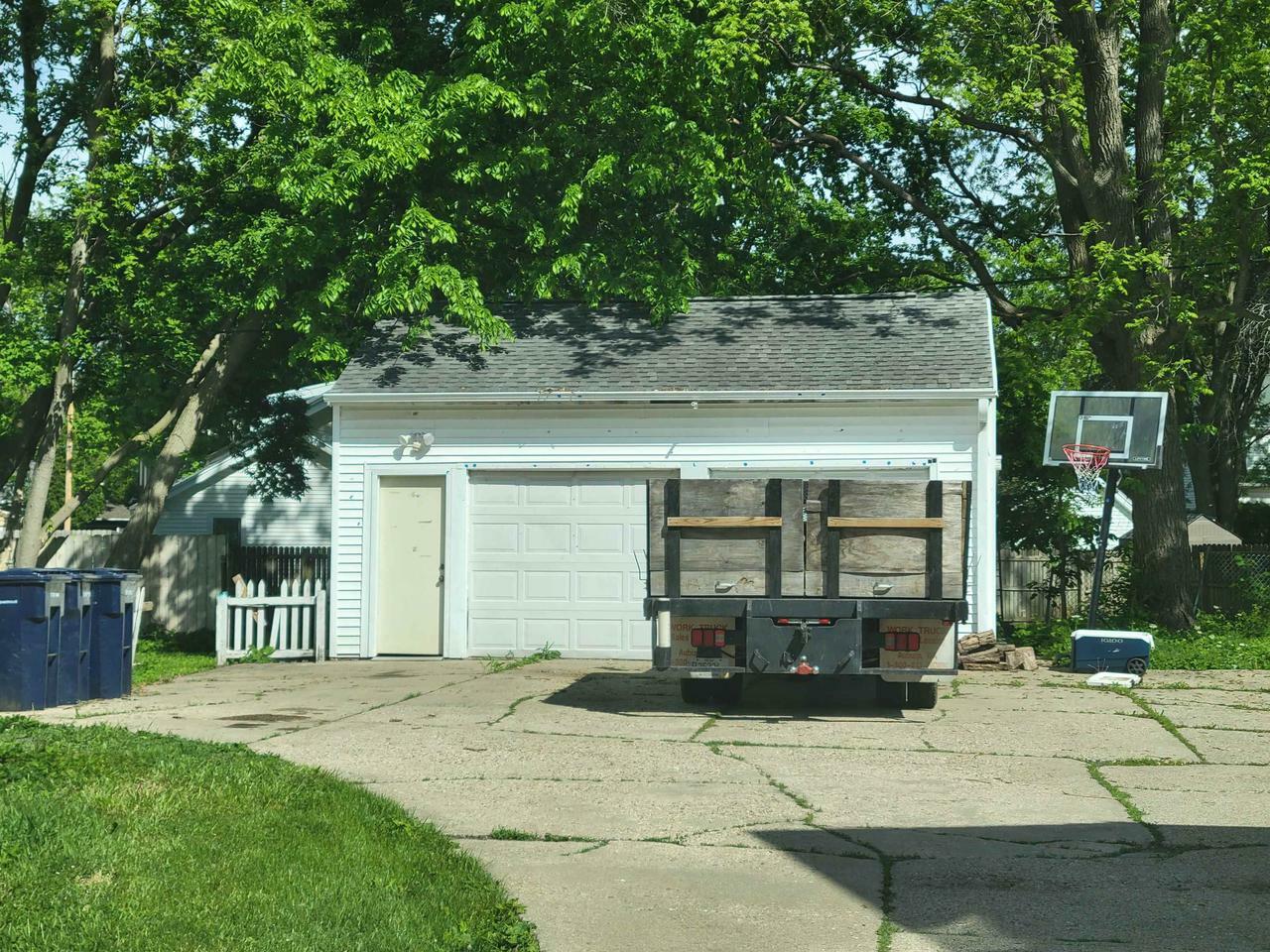 Property Photo:  616 Milton Avenue  WI 53548 