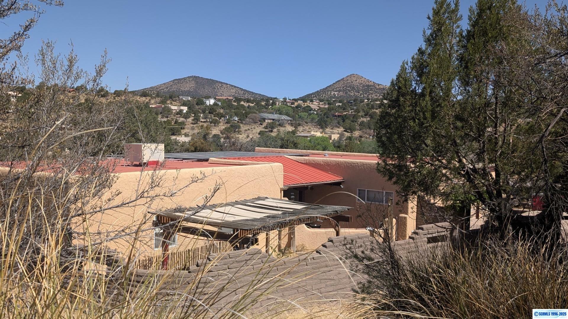 Property Photo: 4539 N Eddie Ward Way NM 88061