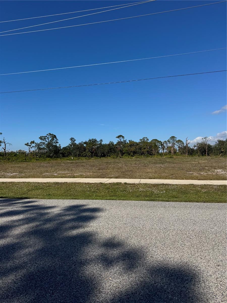 Property Photo: 23 Rotonda Plpz FL 33947