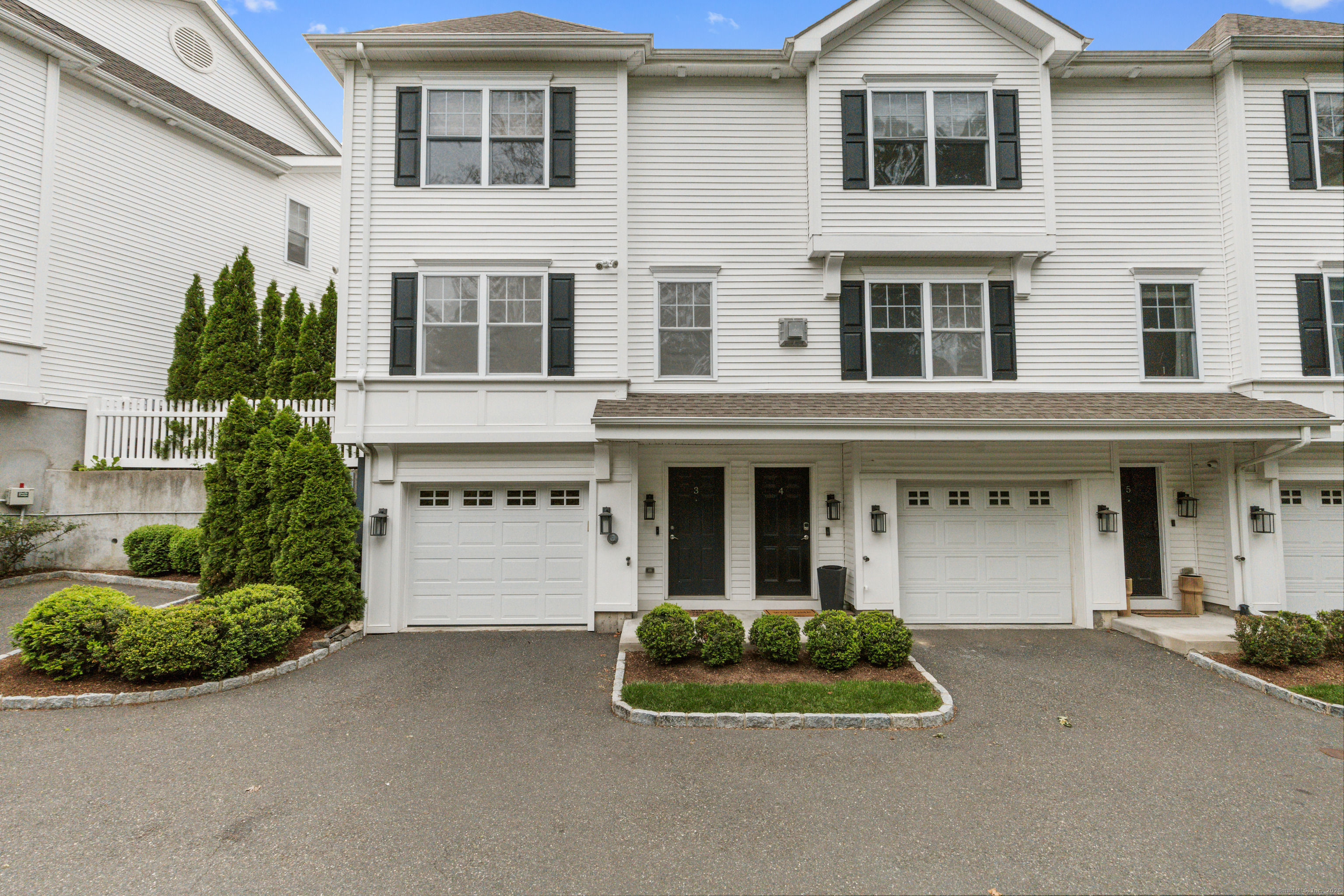 Property Photo:
