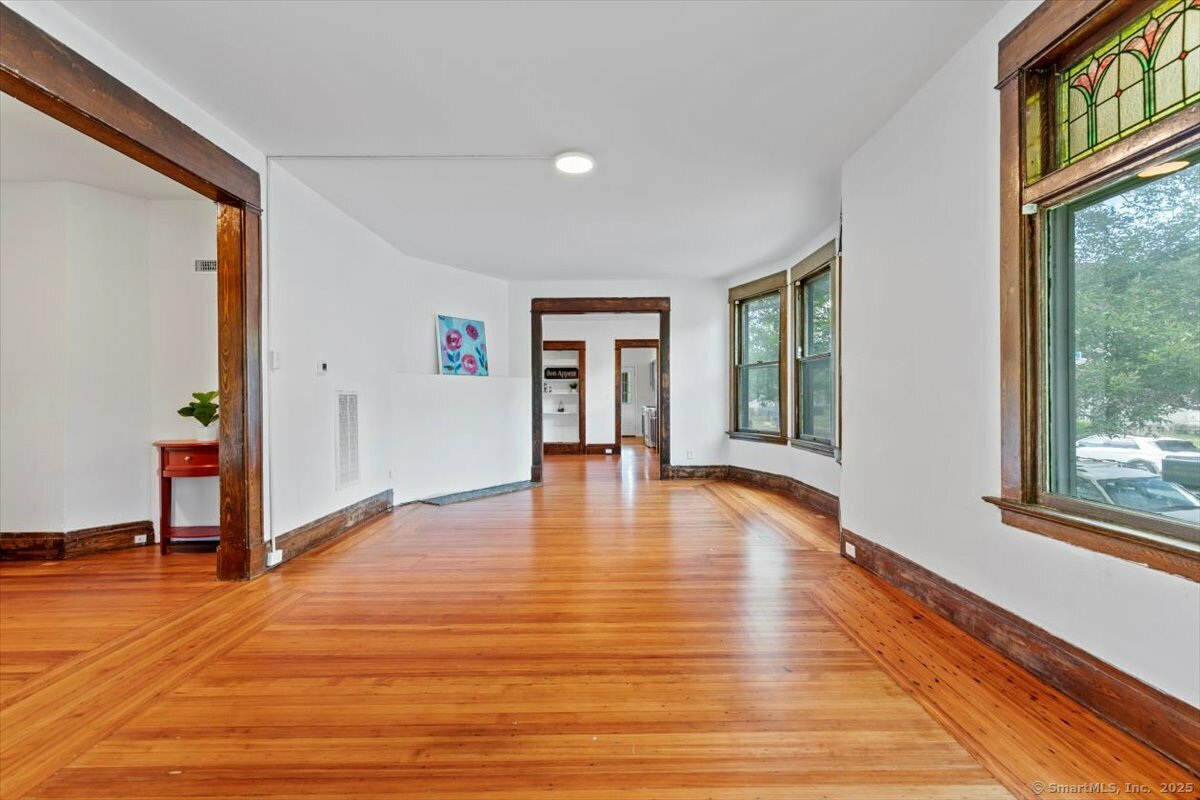 Property Photo: 212 Maple Street CT 06511
