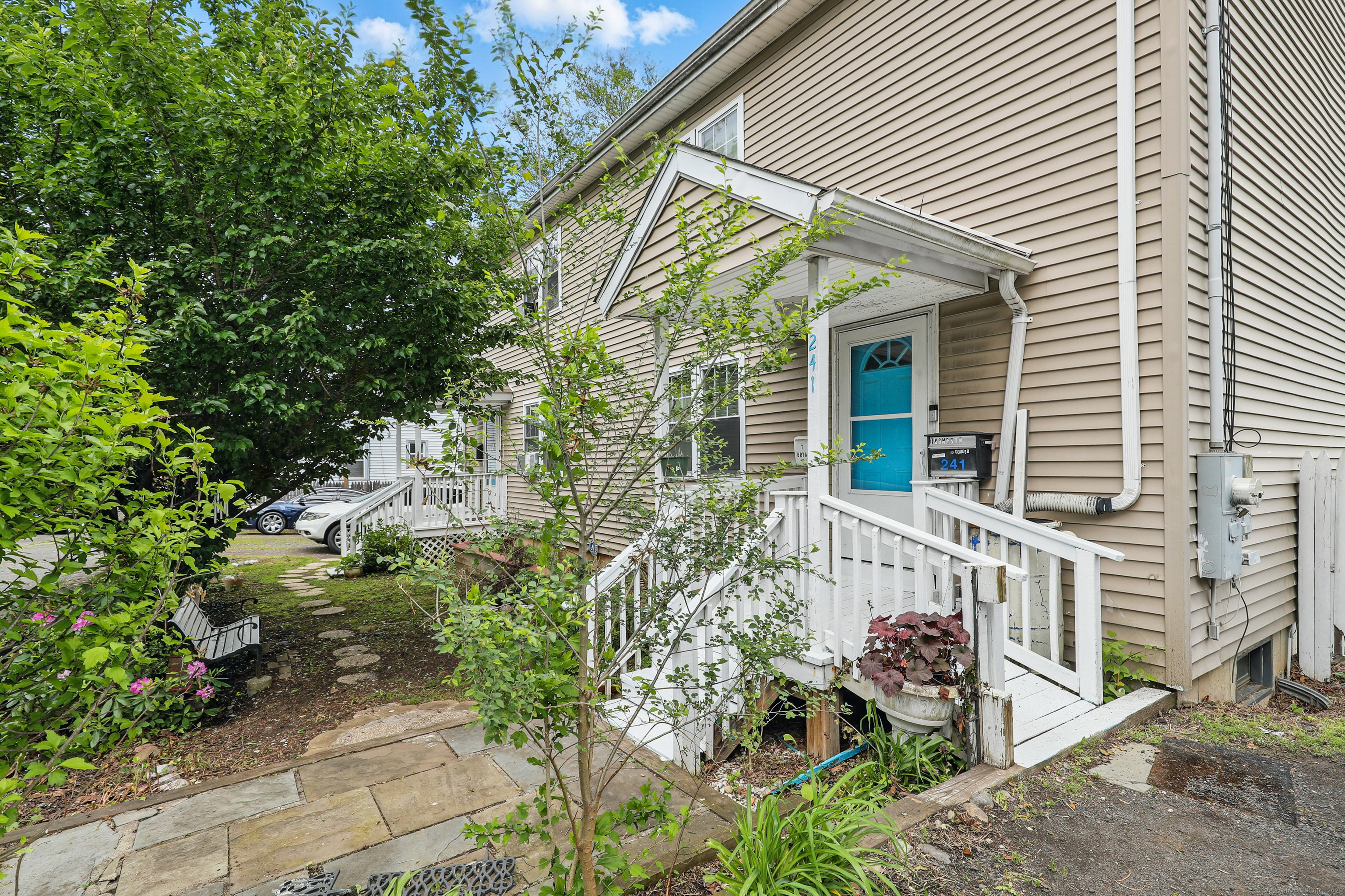 Property Photo: 241 Wallace Street CT 06511