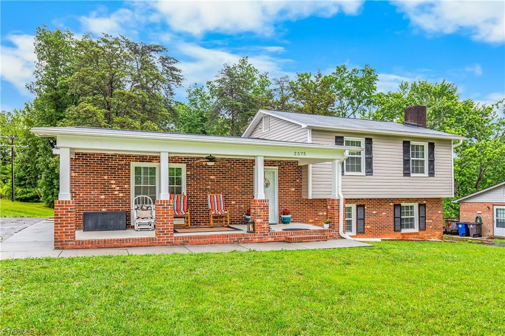 Property Photo: 2575 Wood Valley Road NC 27106