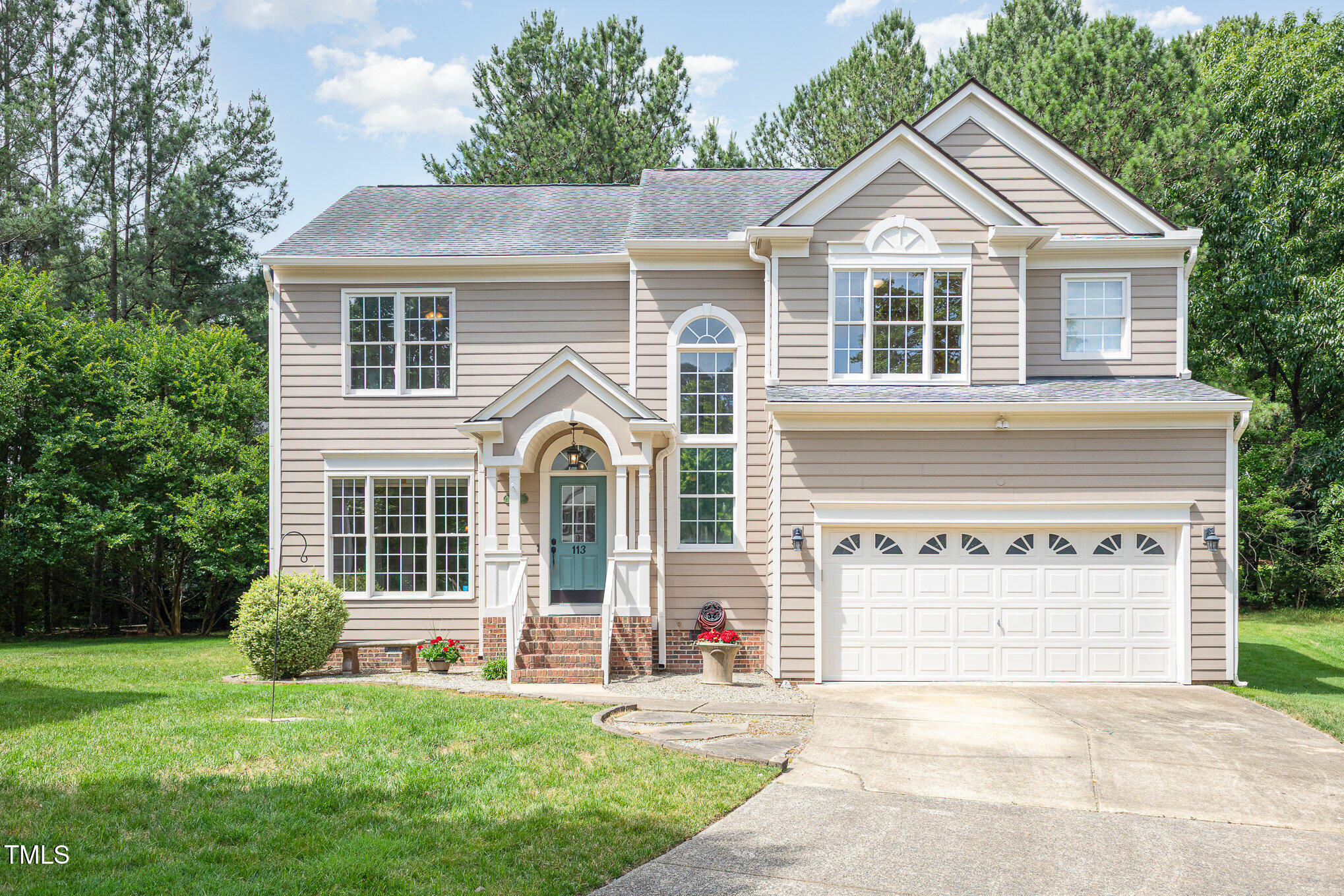 Property Photo: 113 Paladin Place NC 27513