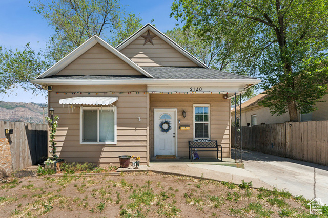 Property Photo: 2120 Pingree Ave UT 84401